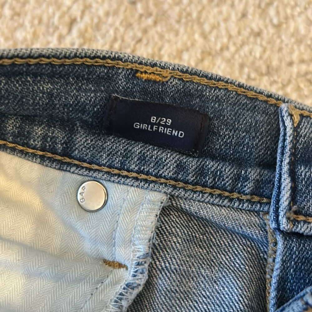 Gap Mid Rise Rip and Repair Girlfriend Jean - Picture 3 of 4